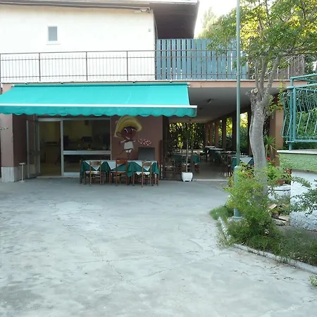 Camping Village California * Ardea